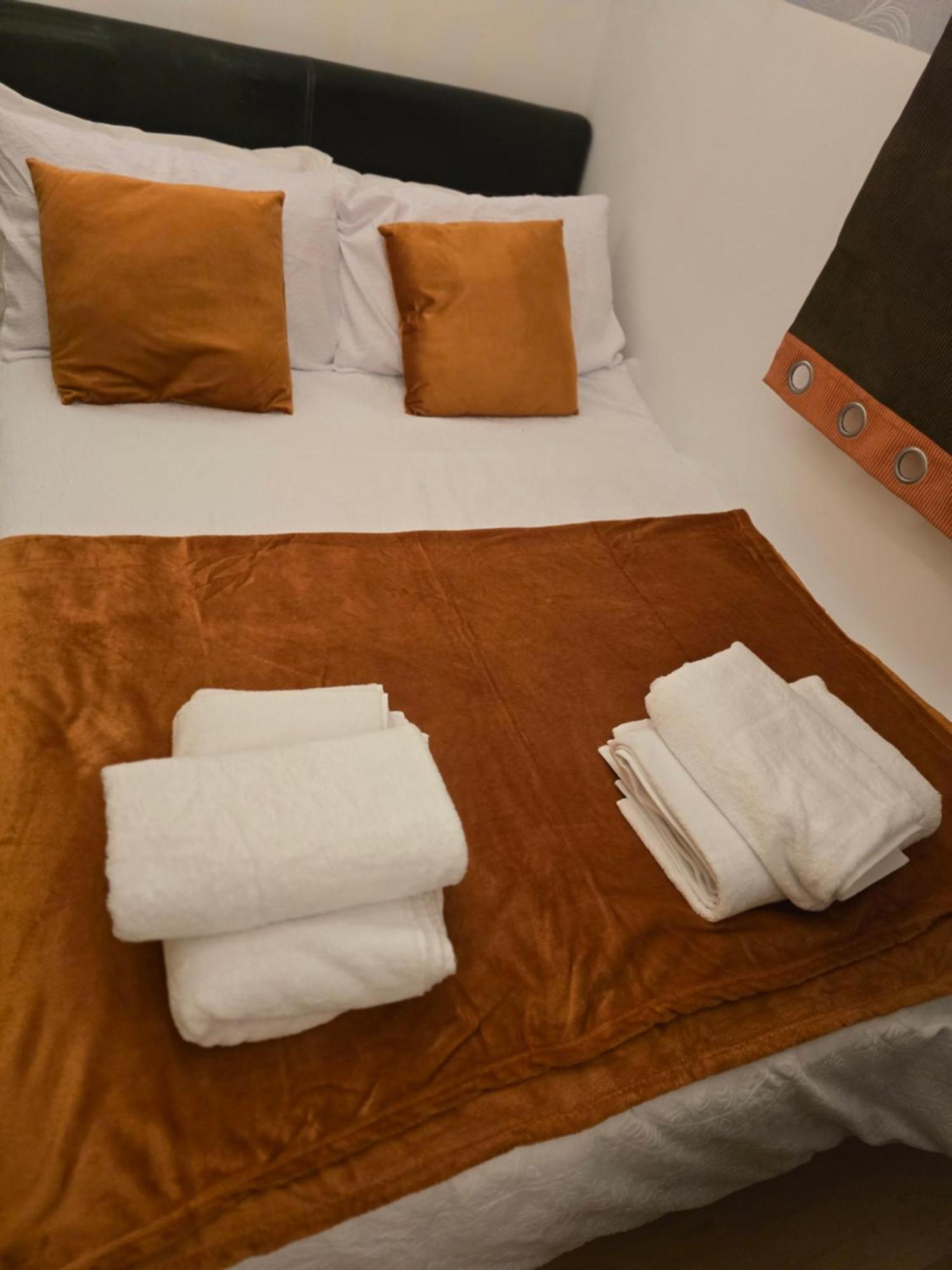 Room Away From Home Shinfield 외부 사진